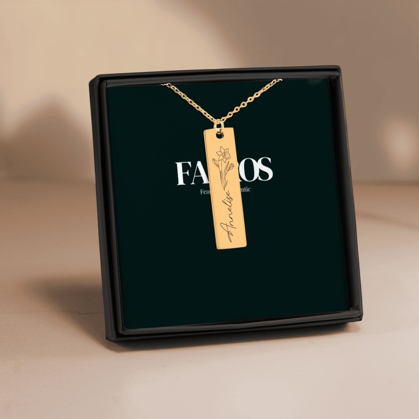 Ketting - geboortebloem met te personaliseren naam