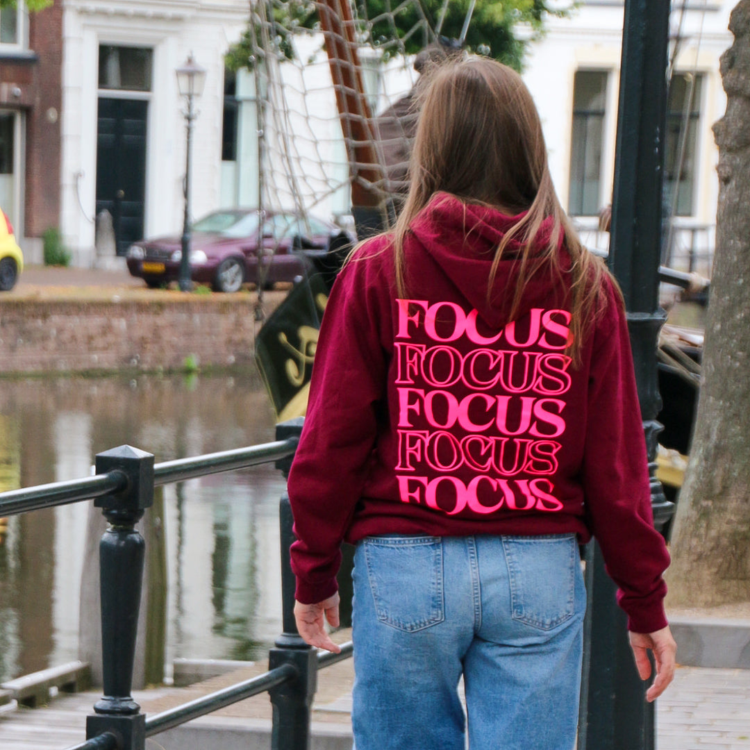 FAEROS24 - hoodie focus rood/roze